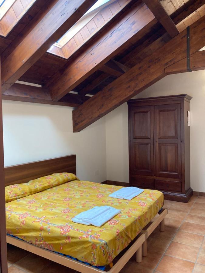 Agriturismo Altana Del Motto Rosso Gattico Exteriér fotografie