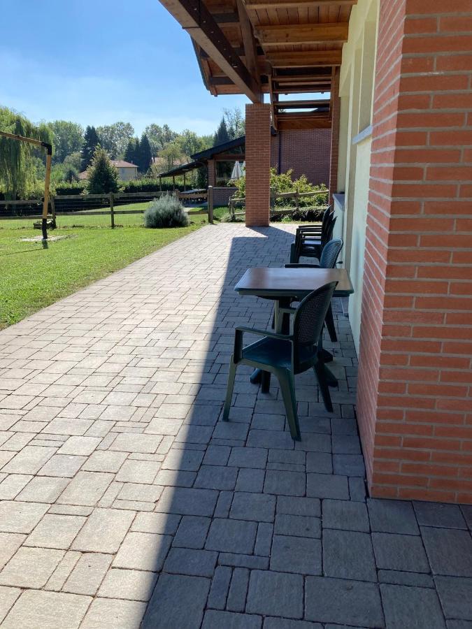 Agriturismo Altana Del Motto Rosso Gattico Exteriér fotografie